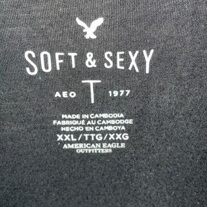 Black American Eagle shirt